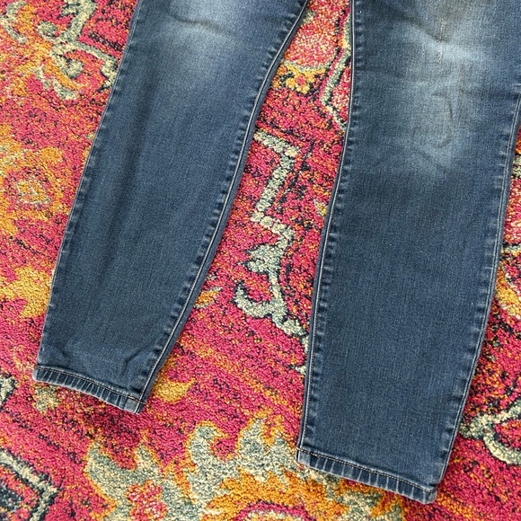 Kut from the Kloth | Women’s medium blue slightly distressed ankle jeans, sz 14 - Picture 7 of 16